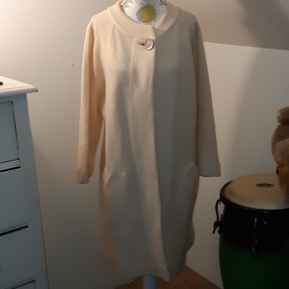 Jones New York cream wool jacket